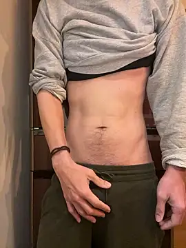 Snapshot of saku_chan_live chatting on March 12, 8:37 pm saku chan live online show from March 12, 8:37 pm