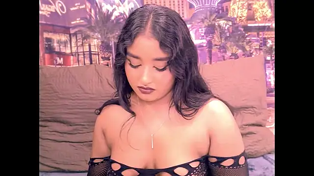 Snapshot of IndianAngel4u chatting on June 5, 7:03 am IndianAngel4u online show from June 5, 7:03 am