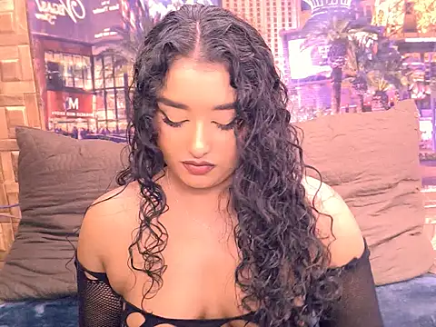 Snapshot of IndianAngel4u chatting on June 17, 7:00 am IndianAngel4u online show from June 17, 7:00 am
