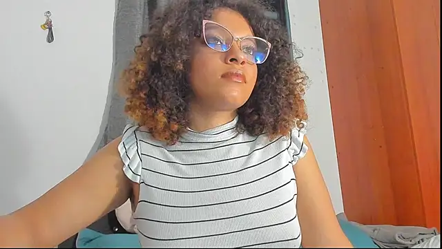 Ada gales  online show from November 4, 2:43 am