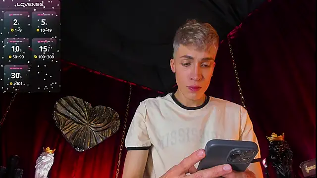 Angel Snowhotxxx online show from February 16, 6:32 am