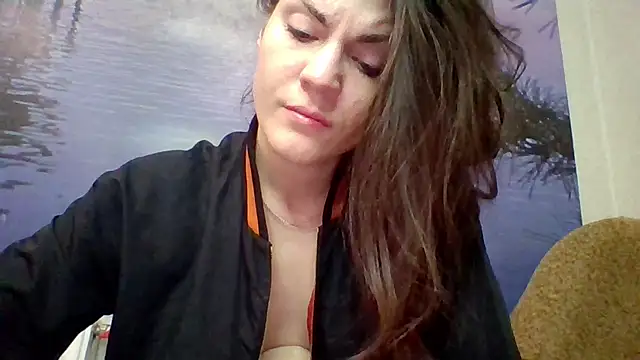 AliceTailor online show from April 28, 7:57 am
