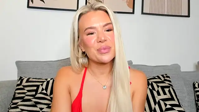 Alexia-Lee online show from December 14, 9:41 pm