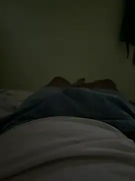 Snapshot of Indian_Dick_Pierced chatting on May 11, 8:53 am Indian Dick Pierced online show from May 11, 8:53 am
