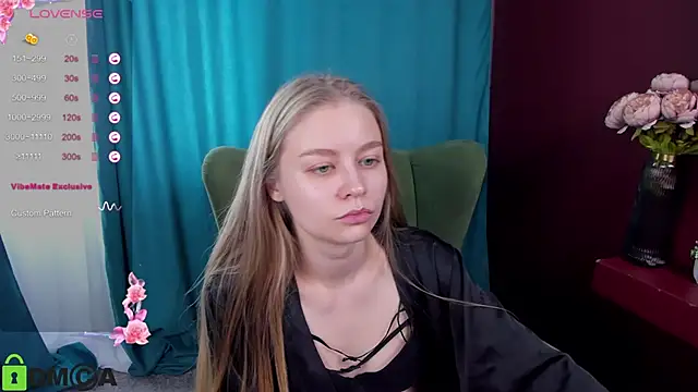 Snapshot of Polumna_cute chatting on December 7, 9:50 am Polumna cute online show from December 7, 9:50 am