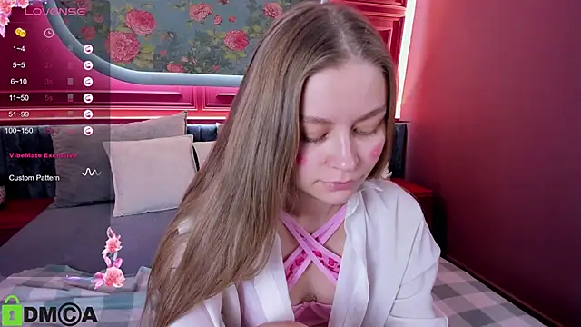 Snapshot of Polumna_cute chatting on February 14, 6:51 pm Polumna cute online show from February 14, 6:51 pm