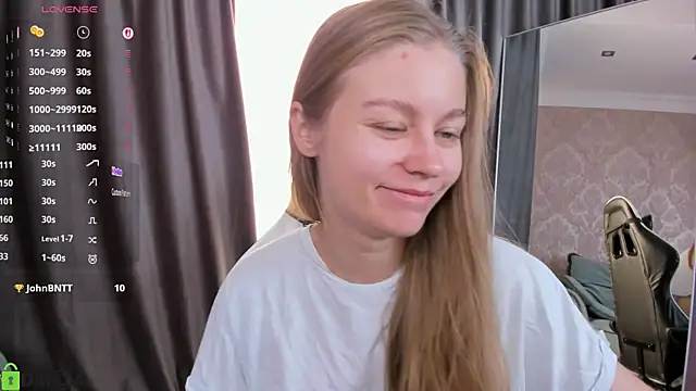 Snapshot of Polumna_cute chatting on October 4, 8:34 am Polumna cute online show from October 4, 8:34 am