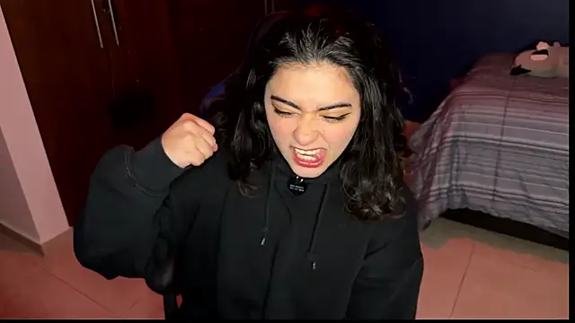 Ales Kitten online show from February 13, 4:54 am