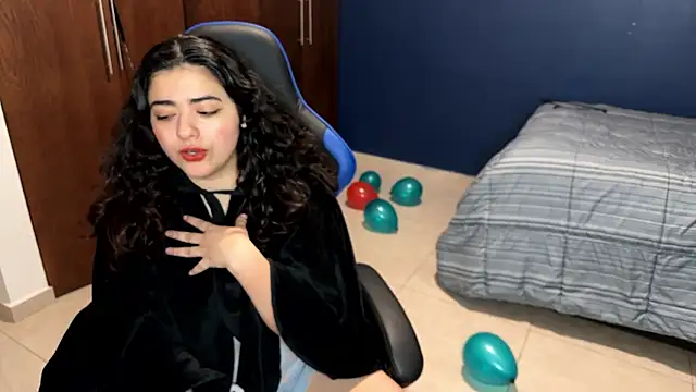 Ales Kitten online show from February 13, 7:42 pm