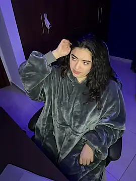 Ales Kitten online show from March 12, 4:51 am