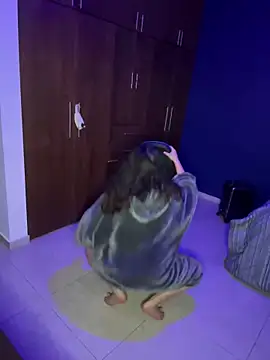 Ales Kitten online show from March 13, 3:44 am