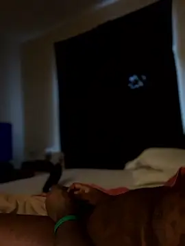 Snapshot of PatHaitianFenis chatting on January 13, 9:42 pm PatHaitianFenis online show from January 13, 9:42 pm