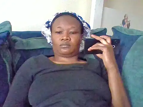Snapshot of Dark_Drippyboobs chatting on July 9, 11:03 am Dark Drippyboobs online show from July 9, 11:03 am