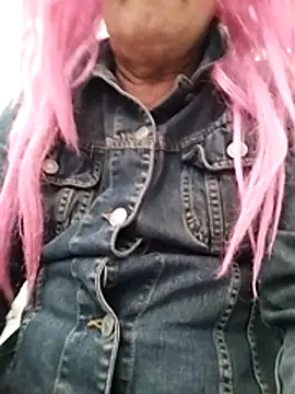 MATTIS11 online show from December 3, 9:07 am