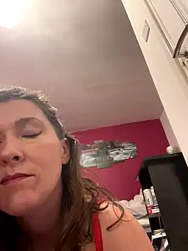 Lwhite1 online show from November 14, 4:17 pm