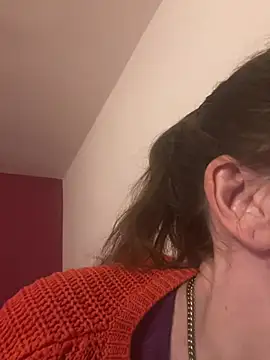 Lwhite1 online show from January 13, 4:34 pm