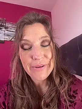 Lwhite1 online show from February 22, 3:21 pm