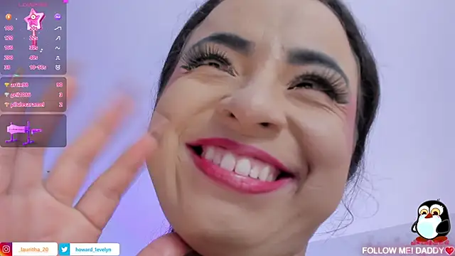 Snapshot of evelyn_23 chatting on September 29, 12:38 am evelyn 23 online show from September 29, 12:38 am