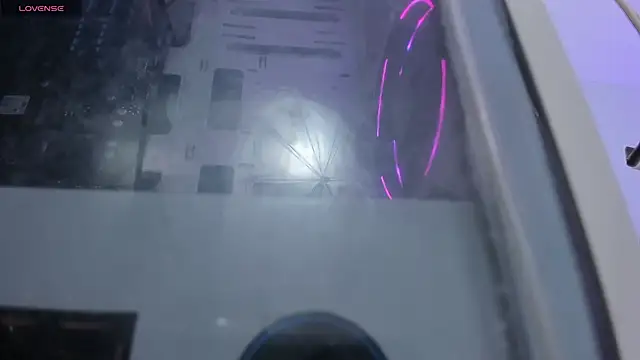 Snapshot of evelyn_23 chatting on October 3, 2:36 pm evelyn 23 online show from October 3, 2:36 pm