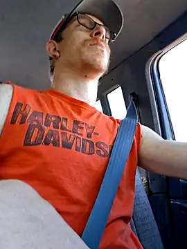 REDHAMMER  online show from April 25, 2:58 pm