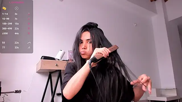 AnaHenao online show from November 28, 9:39 pm