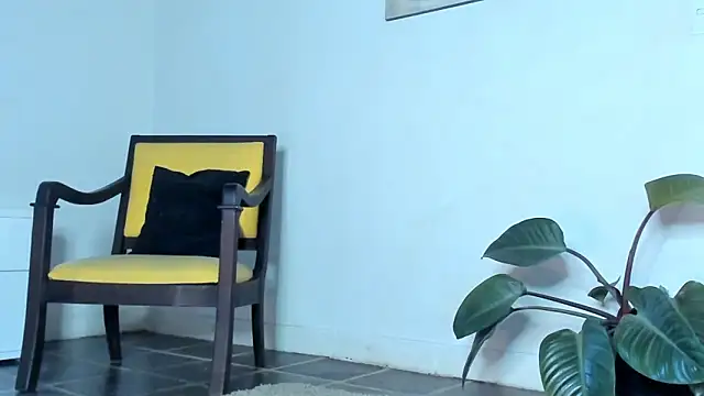 AnaHenao online show from March 15, 12:00 pm