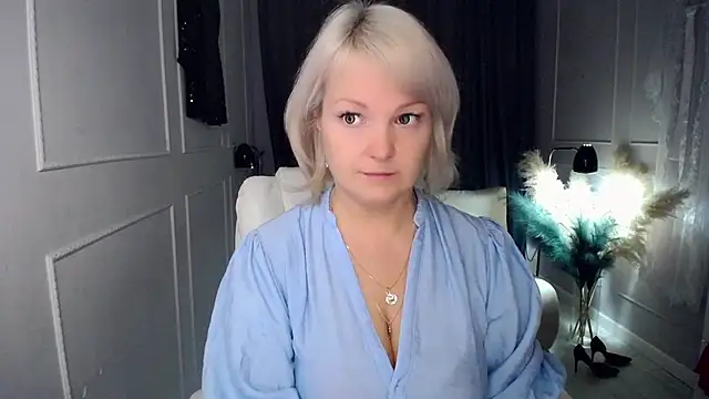 Juarnea online show from November 24, 5:18 am