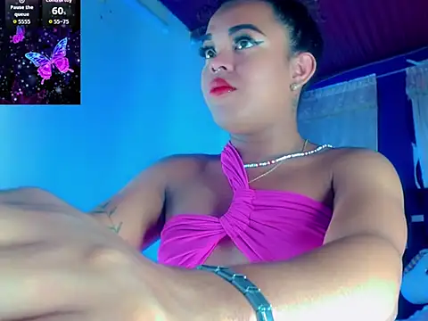 KayleighDreams  online show from October 8, 10:07 pm
