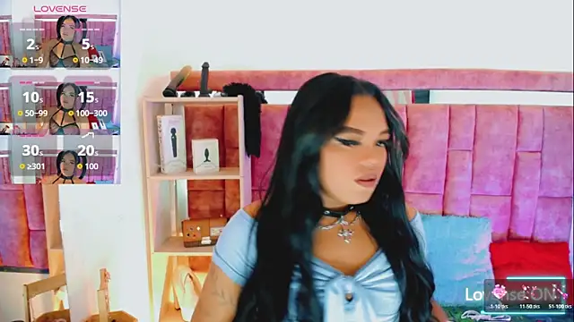 Snapshot of KayleighDreams_ chatting on May 17, 4:10 am KayleighDreams online show from May 17, 4:10 am