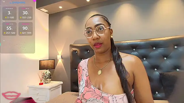 Snapshot of dirtyvictoria chatting on December 20, 12:56 pm dirtyvictoria online show from December 20, 12:56 pm