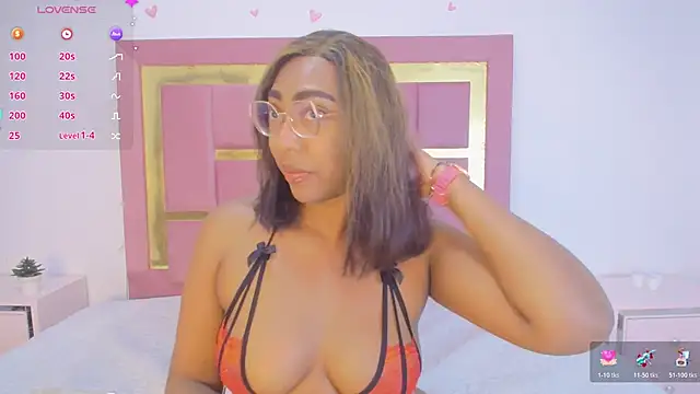 Snapshot of dirtyvictoria chatting on March 4, 12:33 pm dirtyvictoria online show from March 4, 12:33 pm