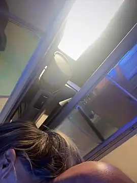 vixendoll87 online show from February 4, 7:33 pm