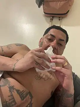 Snapshot of yuricosta1 chatting on March 9, 4:38 am yuricosta1 online show from March 9, 4:38 am