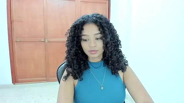 avellanatammy online show from December 10, 12:17 am