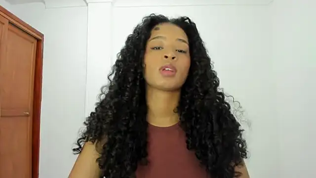 avellanatammy online show from October 2, 10:50 pm