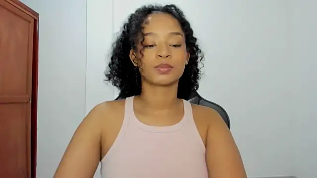 avellanatammy online show from December 16, 11:32 pm