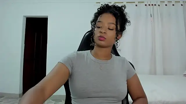 avellanatammy online show from February 9, 10:47 pm