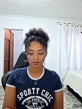 avellanatammy online show from May 5, 12:02 pm