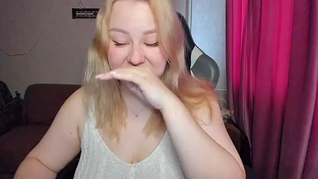 Milafoxxxy online show from November 4, 7:51 am