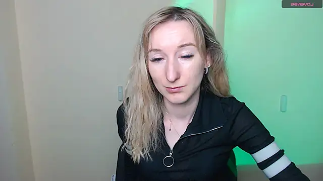 Snapshot of AmandaSell chatting on May 16, 10:36 am AmandaSell online show from May 16, 10:36 am