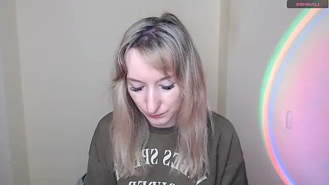 Snapshot of AmandaSell chatting on May 20, 6:52 am AmandaSell online show from May 20, 6:52 am