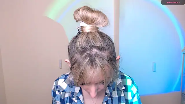 Snapshot of AmandaSell chatting on May 26, 7:26 am AmandaSell online show from May 26, 7:26 am