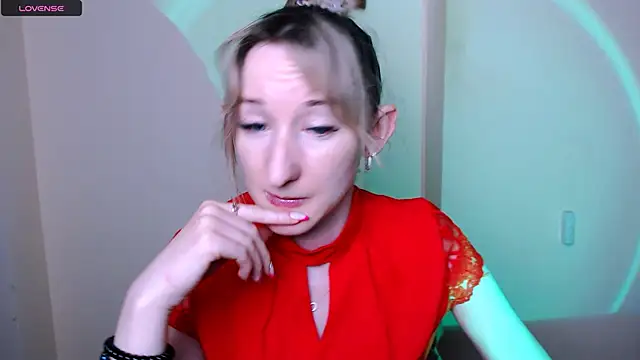 Snapshot of AmandaSell chatting on July 7, 6:47 am AmandaSell online show from July 7, 6:47 am