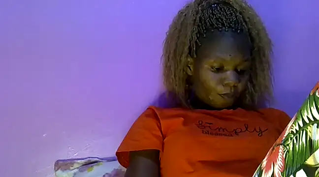 Cute tamara online show from December 14, 7:25 pm