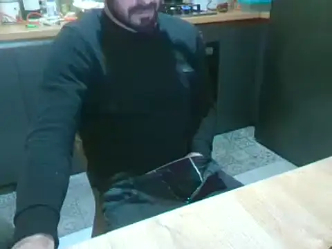 giorgakaci69 online show from December 23, 11:49 pm