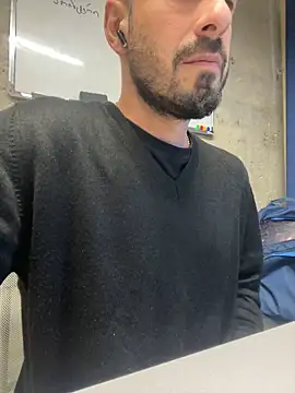 giorgakaci69 online show from September 22, 1:24 pm