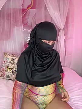 Snapshot of nashi_ra chatting on June 10, 1:43 pm nashi ra online show from June 10, 1:43 pm