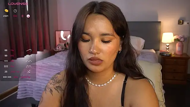 immahawaii online show from February 1, 7:05 am