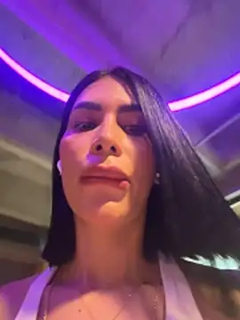 Snapshot of Dj_scarlettmorreti chatting on May 23, 4:55 pm Dj scarlettmorreti online show from May 23, 4:55 pm