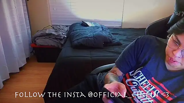 Snapshot of miacanela_xo chatting on February 13, 1:29 am miacanela xo online show from February 13, 1:29 am